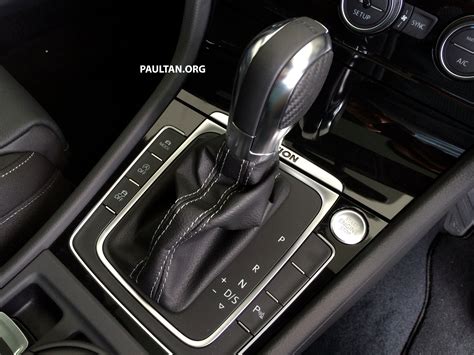 Volkswagen-Golf-R-Mk7-Interior-0019 - Paul Tan's Automotive News