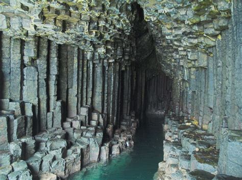 Fingal's Cave, Staffa, Scotland - Beautiful Places to Visit