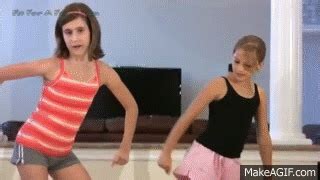 How to do steps to Hoedown Throwdown Dance Hannah Montana - Miley Cyrus ...