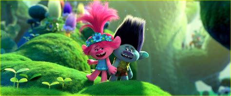 'Trolls World Tour' Has an End Credits Scene That's a Throwback to the ...