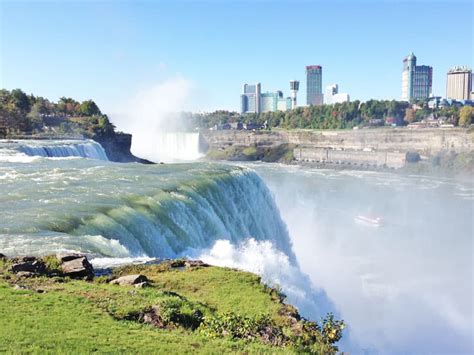 Best Way to See the American Side of Niagara Falls | The TV Traveler