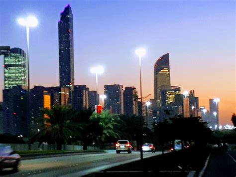 The Corniche, Abu Dhabi, UAE – Jim's Travel Culture and History Blog