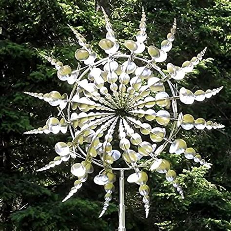 Best Kinetic Wind Sculptures