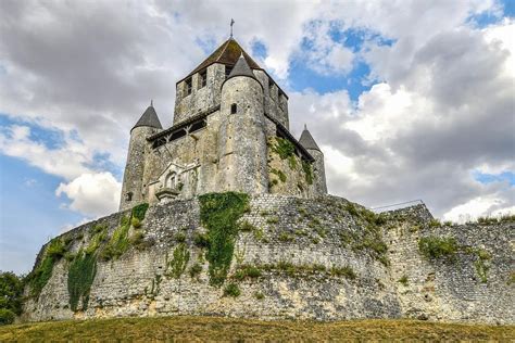 Ruines du Château de Wasenbourg à France, Grand-Est - Châteaux de France