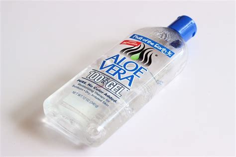 3 Benefits of Aloe Vera gel for Curly hair + 4 Ways to apply - CurlsandBeautyDiary