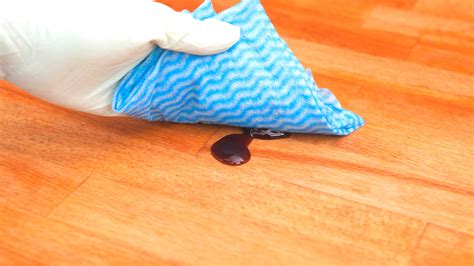 15 EPIC KETCHUP CLEANING HACKS THAT’LL SAVE YOUR DAY