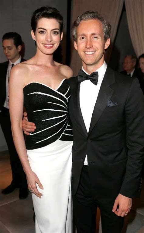 Anne Hathaway & Adam Shulman from 2014 Oscars: Party Pics | E! News