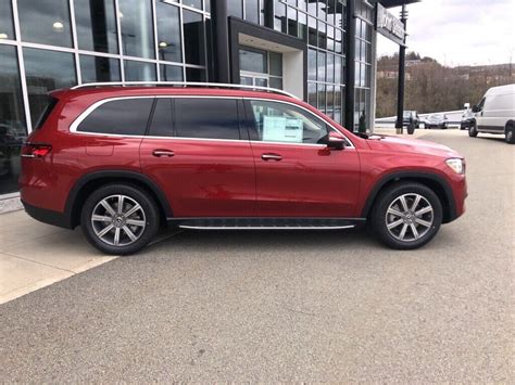 Designo Cardinal Red Metallic Mercedes-benz Gls With 5 Miles Available ...