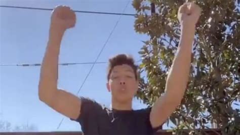 VIDEO: Patrick Mahomes' Brother Jackson Posted a TikTok Dance Video ...