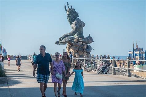 Exploring the Virginia Beach Boardwalk | Virginia Beach Visitors Guide