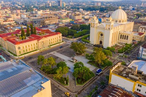 La Alcaldía de San Salvador extiende sus horarios para la declaración de impuestos municipales