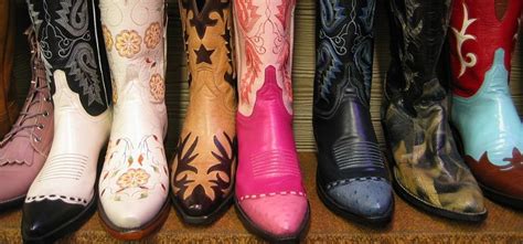 Handmade Custom Cowboy Boots & Leather Accessories In Las Vegas - Old Country