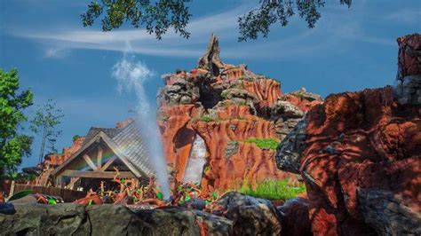 Disney World's Splash Mountain to Close on Jan. 23, 2023 - Paste