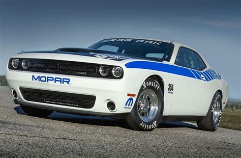 Official: 2016 Mopar Dodge Challenger Drag Pak - GTspirit