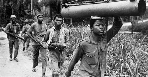 See Rare Photos Of Nigerians During The Biafra War - Politics - Nigeria