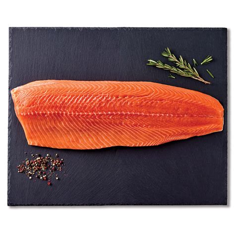 H-E-B Responsibly Raised Fresh Atlantic Salmon Fillet - Shop Fish at H-E-B