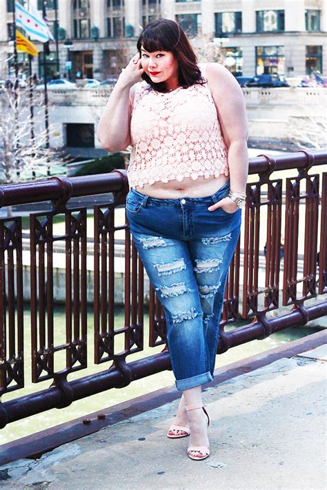 Off Duty Style: Forever 21 Plus Size Crop Top and Ripped Jeans