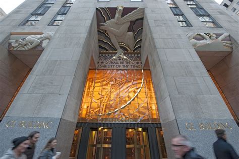 History and Art of Rockefeller Center Guided Tour