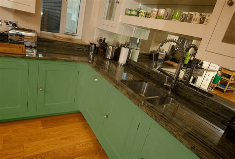 Greenish Granite; Bring Out the Nature into Your Kitchen