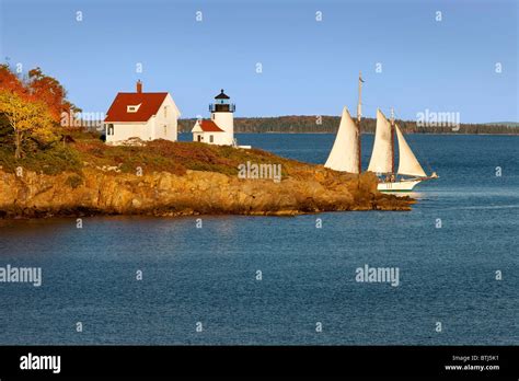 Lighthouse light camden maine hi-res stock photography and images - Alamy