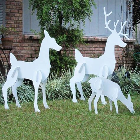 Christmas Reindeer Family Set | Christmas yard art, Christmas yard decorations, Outdoor christmas