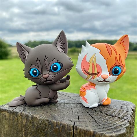 Cinderpelt & Brightheart - Mini Collector Figures (Series 2)