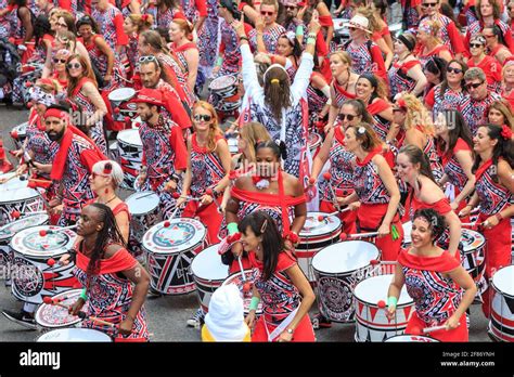 Batala Brazilian Band steel drummers, Notting Hill Carnival parade ...