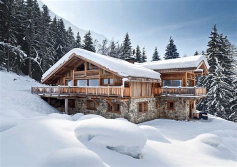 Elegant and exclusive chalet complex in French Alps