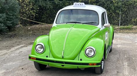 Mirá a cuánto se subastó este VW Escarabajo taxi mexicano