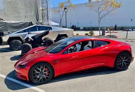 Tesla's Long Game Mirrors Other Successful Tech Giants