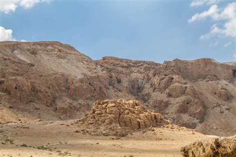 Qumran National Park, Israel Stock Photo - Image of mountain, east ...