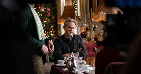 Cary Elwes Talks About Netflix’s ‘A Castle for Christmas’ - Netflix Tudum