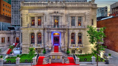 15 Best Hotels in Montreal for Vacations and Staycations in 2020