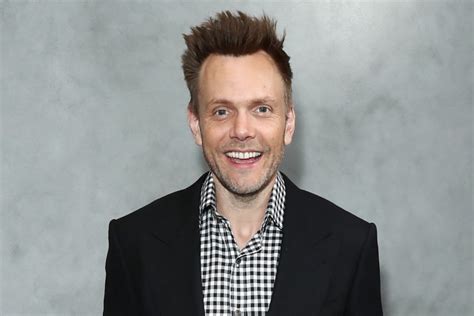 Who is Joel McHale? Family, Partner, Biography