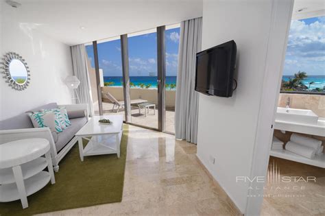 Photo Gallery for Paradisus Cancun in Cancun - Mexico | Five Star Alliance