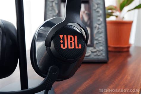 JBL Quantum 400 gaming headset review - Technobaboy