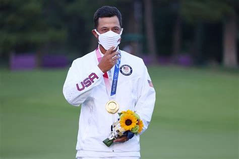 Olympics: US golfer Xander Schauffele shines with gold in Tokyo | The Straits Times