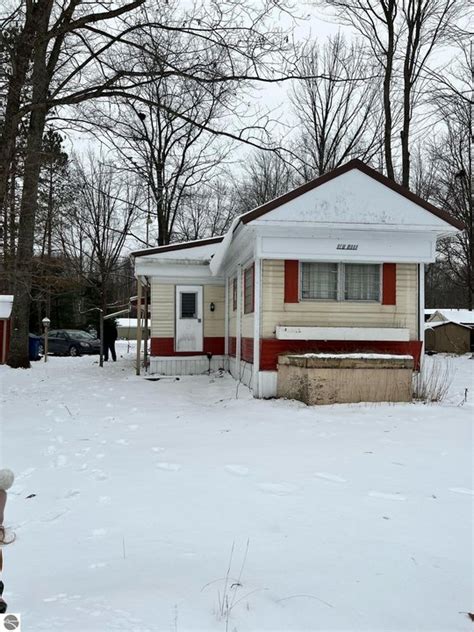 Gladwin, MI Real Estate - Gladwin Homes for Sale | realtor.com®