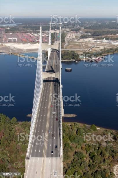 Aerial View Dames Point Bridge Stock Photo - Download Image Now ...