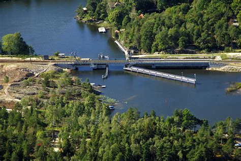 Köpmannebro Railway Bascule Bridge in Köpmannebro, Västra Götaland ...