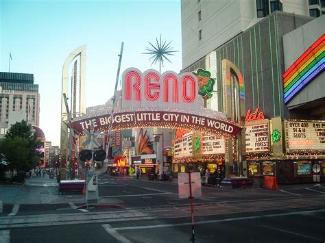 Reno Arch : Photo Details :: The Western Nevada Historic Photo Collection