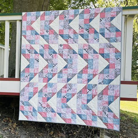 Zig Zag | shop.quiltaddictsanonymous.com