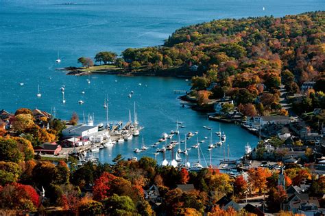 Most Beautiful Towns to Visit in New England