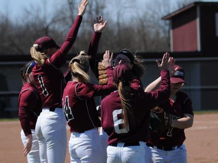 Jefferson Softball to Hold Winter Skills Clinics - Jefferson Community College