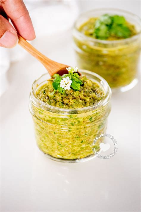 [Recipe + Video] Dominican Sofrito & Sazón – 4 Versions