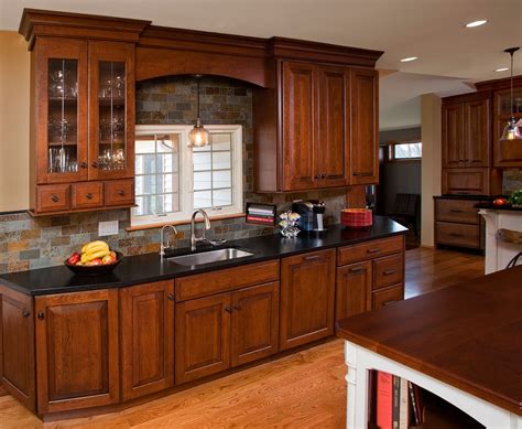 Traditional Kitchens Designs & Remodeling | HTRenovations