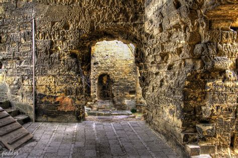 Valkenburg castle | Inside the ruins of the castle in Valken… | Flickr