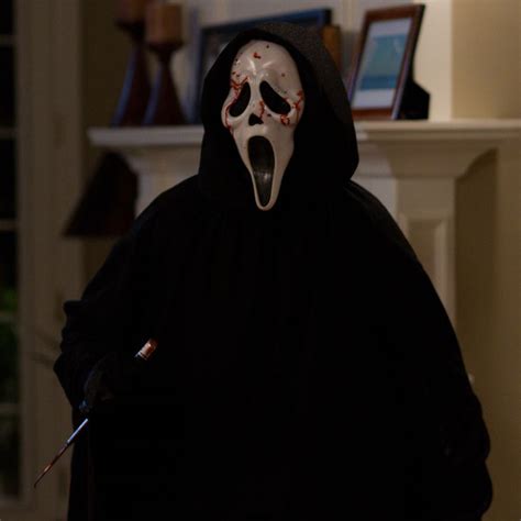 Ghostface Costume - Scream | Horror movie icons, Ghostface, Ghostface ...