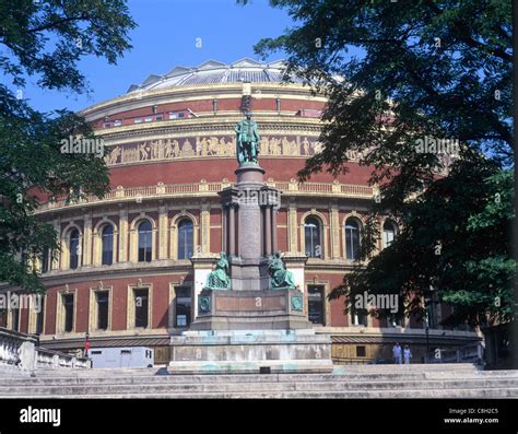 United Kingdom, England, London, Royal Albert Hall, architecture ...