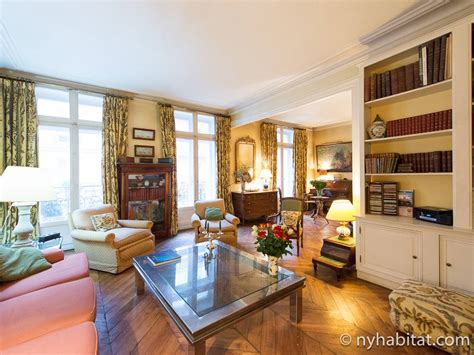 Paris Accommodation: 2 Bedroom Apartment Rental in Champs Élysées (PA-4238)